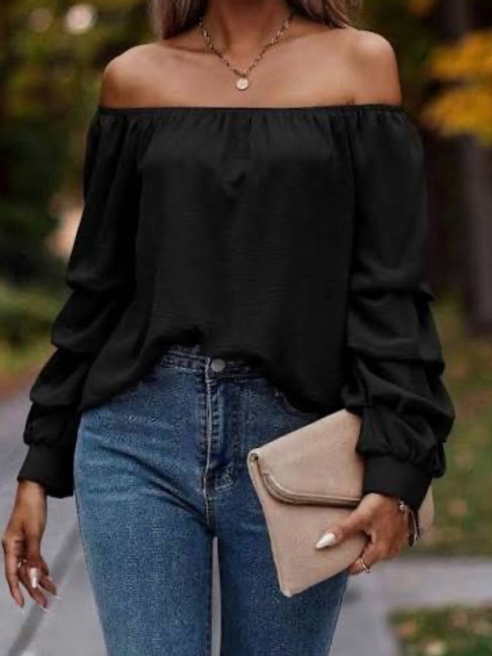 knot sisters Black Off Shoulder Long Sleeve Blouse